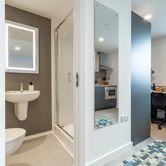 Premium Studio - Image 9